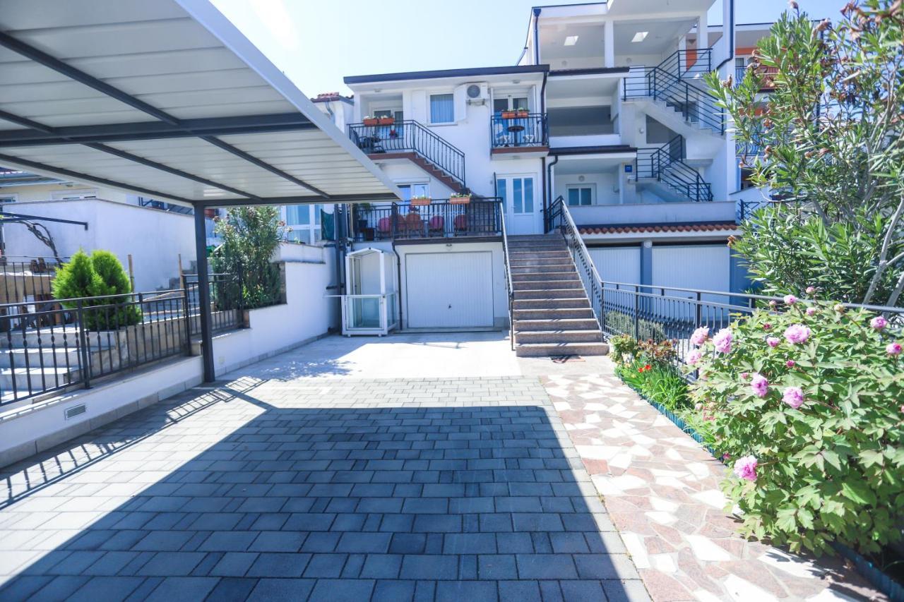Apartment Ivica Poreč Eksteriør billede